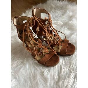 Michael Kors Sofia Platform Womens Suede Platforms size 6 brown 4 inch heels